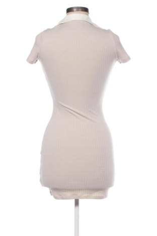 Рокля H&M, Размер XS, Цвят Бежов, Цена 20,00 €