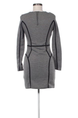 Šaty  H&M Divided, Veľkosť M, Farba Viacfarebná, Cena  23,95 €