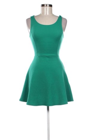Kleid H&M Divided, Größe XXS, Farbe Grün, Preis € 20,00