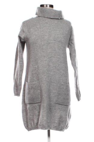 Ruha Hallhuber, Méret M, Szín Szürke, Ár 21 029 Ft