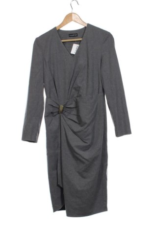 Šaty  Halston, Velikost M, Barva Šedá, Cena  4 699,00 Kč