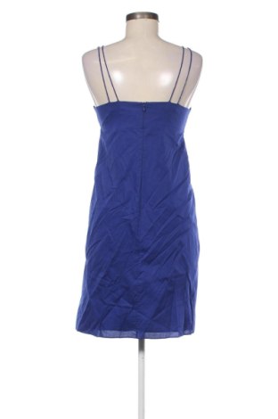 Рокля Hugo Boss, Размер M, Цвят Син, Цена 104,73 €