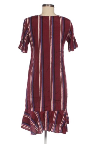 Kleid Ichi, Größe S, Farbe Rot, Preis € 55,00