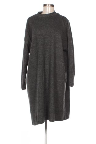 Рокля Janina, Размер L, Цвят Сив, Цена 20,45 €