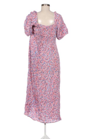 Šaty  Jdy, Velikost XL, Barva Vícebarevné, Cena  599,00 Kč