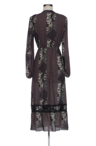 Sukienka KIKISIX, Rozmiar S, Kolor Kolorowy, Cena 129,99 zł