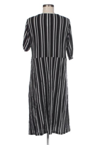 Ruha LC Waikiki, Méret M, Szín Sokszínű, Ár 7 499 Ft