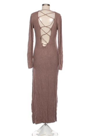 Рокля LEZU, Размер L, Цвят Пепел от рози, Цена 97,14 €