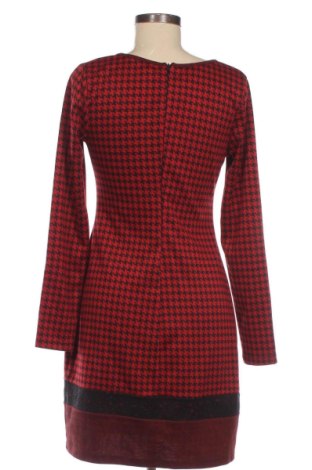 Рокля Le Vertige, Размер M, Цвят Червен, Цена 20,00 €