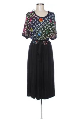 Рокля Luizza, Размер XL, Цвят Многоцветен, Цена 31,73 €