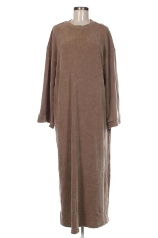 Kleid Modelle, Größe S, Farbe Braun, Preis 25,99 €