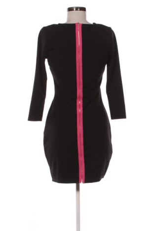 Рокля Mohito, Размер S, Цвят Черен, Цена 20,45 €