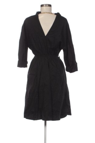 Рокля Mohito, Размер M, Цвят Черен, Цена 24,55 €