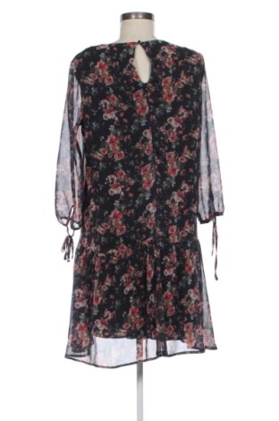 Рокля Mohito, Размер XL, Цвят Многоцветен, Цена 19,97 €