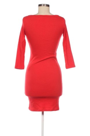 Sukienka Mohito, Rozmiar S, Kolor Czerwony, Cena 107,17 zł