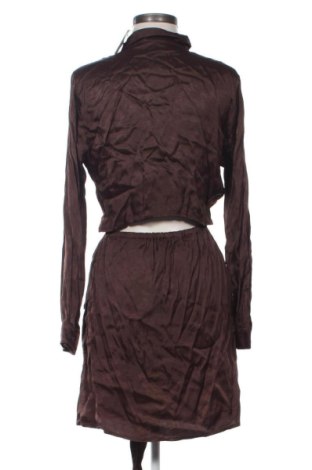 Рокля Mohito, Размер M, Цвят Кафяв, Цена 24,44 €