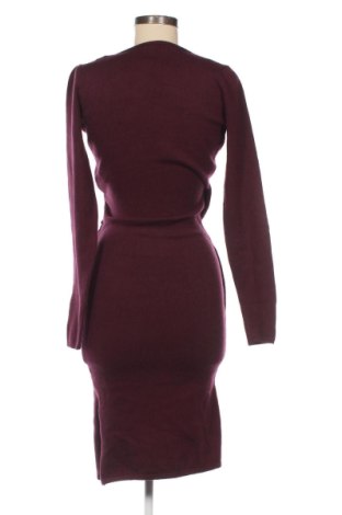 Sukienka Moodo, Rozmiar M, Kolor Czerwony, Cena 131,00 zł