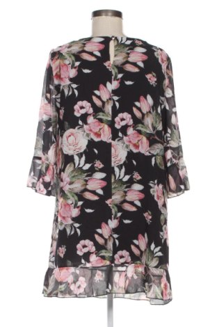 Kleid New Style, Größe M, Farbe Mehrfarbig, Preis 25,99 €