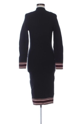 Sukienka Nikkie, Rozmiar M, Kolor Czarny, Cena 220,99 zł