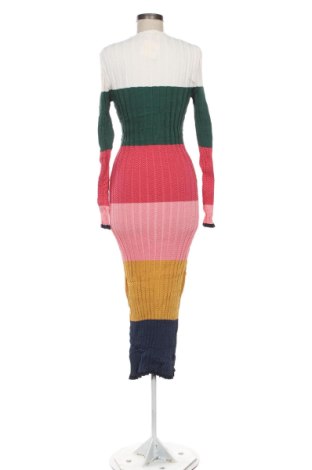 Рокля ONTE, Размер M, Цвят Многоцветен, Цена 68,00 €