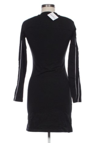 Рокля PUMA, Размер S, Цвят Черен, Цена 28,63 €