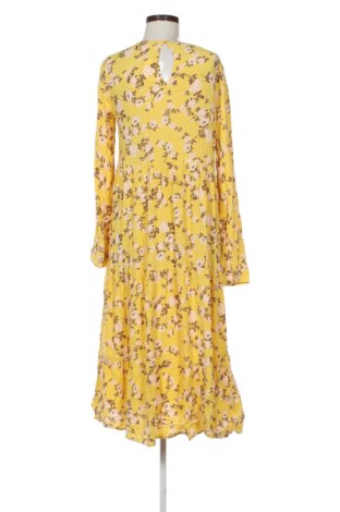 Sukienka Pieces, Rozmiar M, Kolor Kolorowy, Cena 91,99 zł