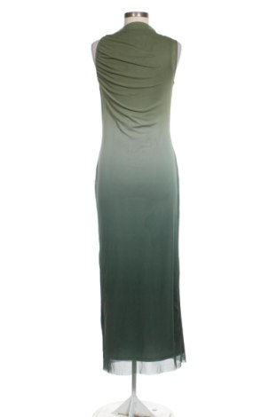 Рокля Pull&Bear, Размер M, Цвят Многоцветен, Цена 20,45 €