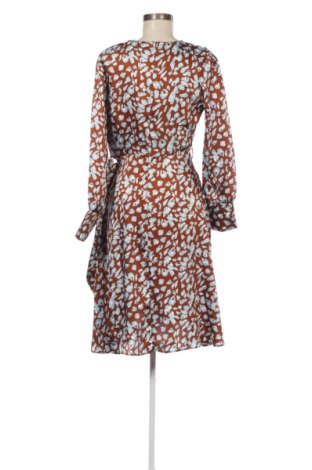 Sukienka Quiz, Rozmiar M, Kolor Kolorowy, Cena 133,96 zł