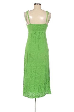 Kleid Reserved, Größe S, Farbe Grün, Preis 19,97 €