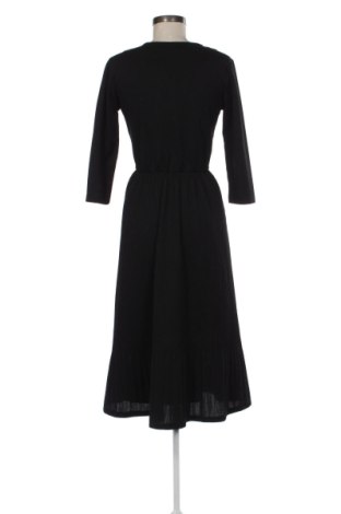 Šaty  Reserved, Velikost M, Barva Černá, Cena  565,00 Kč