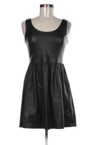 Šaty  Review, Velikost XS, Barva Černá, Cena  709,00 Kč