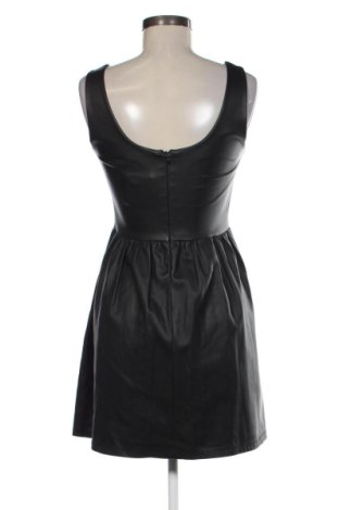 Šaty  Review, Velikost XS, Barva Černá, Cena  709,00 Kč