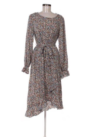 Рокля SHEIN, Размер M, Цвят Многоцветен, Цена 12,78 €