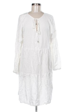 Rochie SHEIN, Mărime XL, Culoare Alb, Preț 104,26 Lei