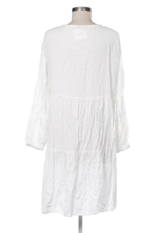 Rochie SHEIN, Mărime XL, Culoare Alb, Preț 104,26 Lei