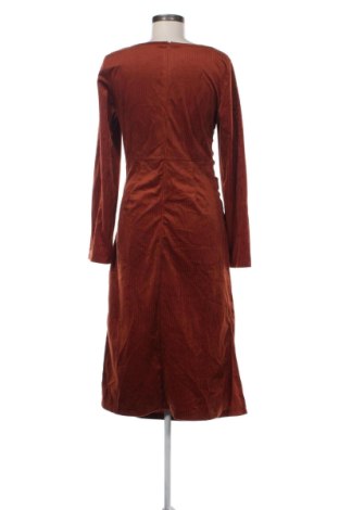 Rochie SHEIN, Mărime M, Culoare Maro, Preț 123,99 Lei