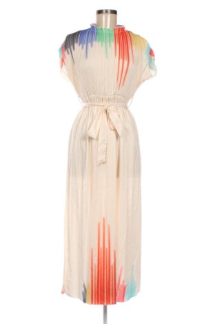 Rochie SHEIN, Mărime M, Culoare Bej, Preț 104,26 Lei