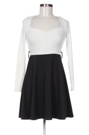 Rochie SHEIN, Mărime XS, Culoare Multicolor, Preț 36,99 Lei