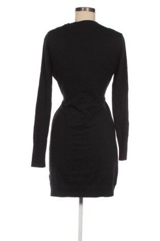 Šaty  Silvian Heach, Veľkosť M, Farba Čierna, Cena  111,34 €