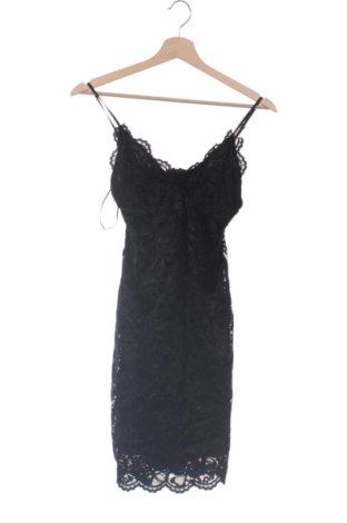 Рокля Sinsay, Размер S, Цвят Черен, Цена 32,00 €