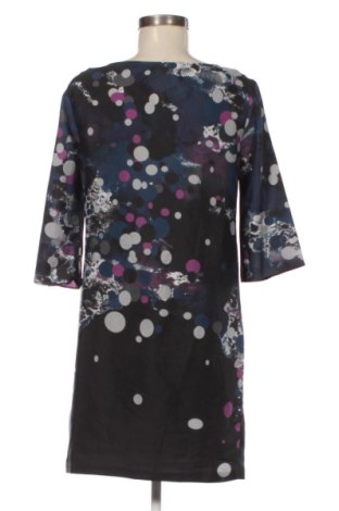 Sukienka Sisley, Rozmiar M, Kolor Kolorowy, Cena 220,99 zł