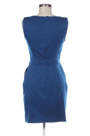 Kleid Stradivarius, Größe M, Farbe Blau, Preis 19,95 €