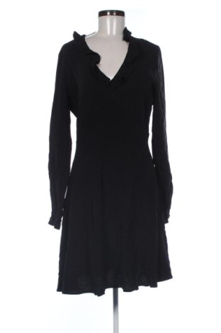 Рокля TWINSET, Размер L, Цвят Черен, Цена 85,89 €