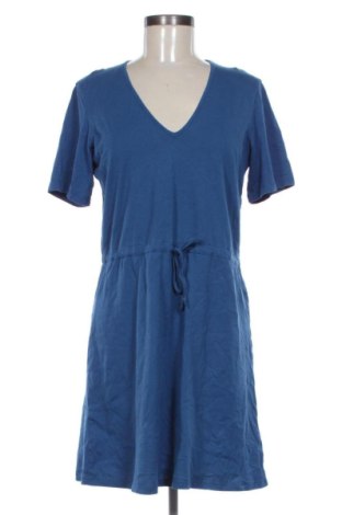 Ruha Tezenis, Méret M, Szín Kék, Ár 10 049 Ft