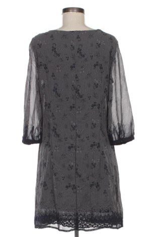 Kleid Tom Tailor, Größe M, Farbe Mehrfarbig, Preis 31,99 €