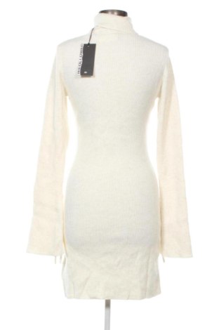 Рокля UNFOLLOWED, Размер L, Цвят Бежов, Цена 97,14 €