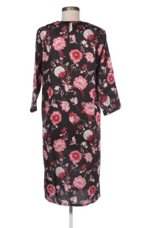 Šaty  Unbranded, Velikost S, Barva Vícebarevné, Cena  1 060,00 Kč