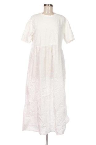 Kleid Unbranded, Größe M, Farbe Weiß, Preis 17,99 €
