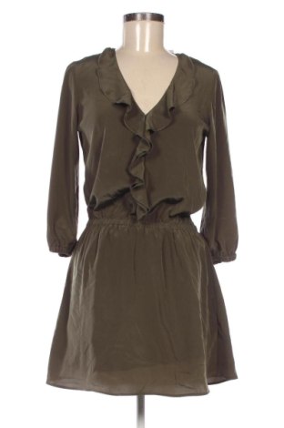 Kleid Uniqlo, Größe M, Farbe Grün, Preis 25,00 €