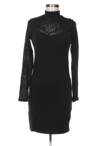 Sukienka Urban Classics, Rozmiar M, Kolor Czarny, Cena 123,99 zł